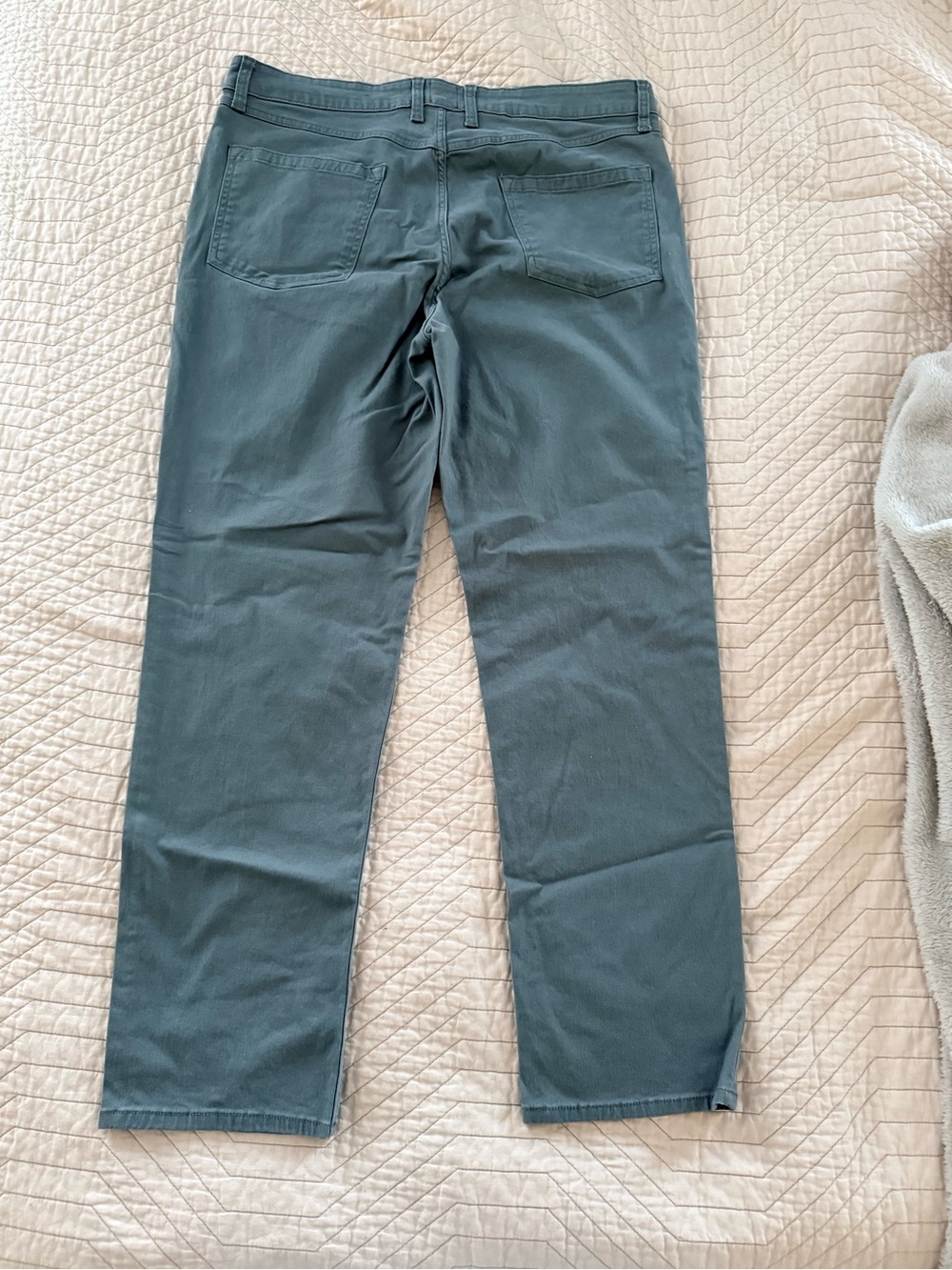 GAP Men’s Khaki 5-Pocket Stretch Twill Pants - Size 36/30